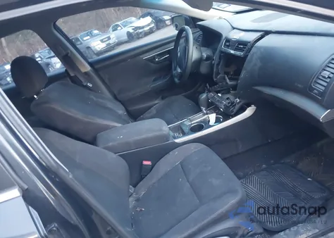 2014 Nissan Altima 2.5 S из США, поврежденный, VIN 1N4AL3AP5EC151811